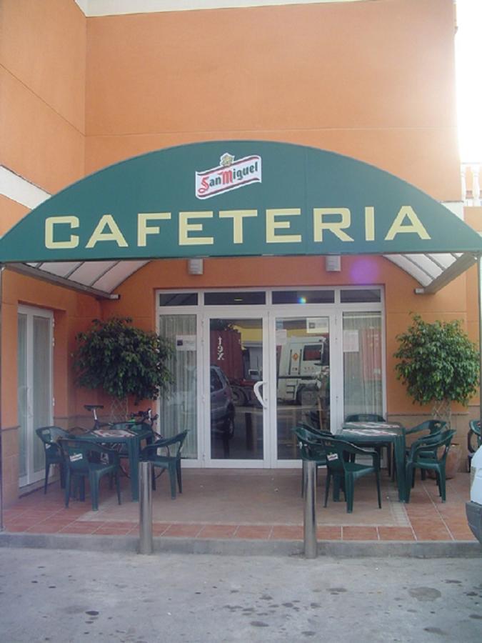 Hostal Vimar La Llosa Exteriör bild
